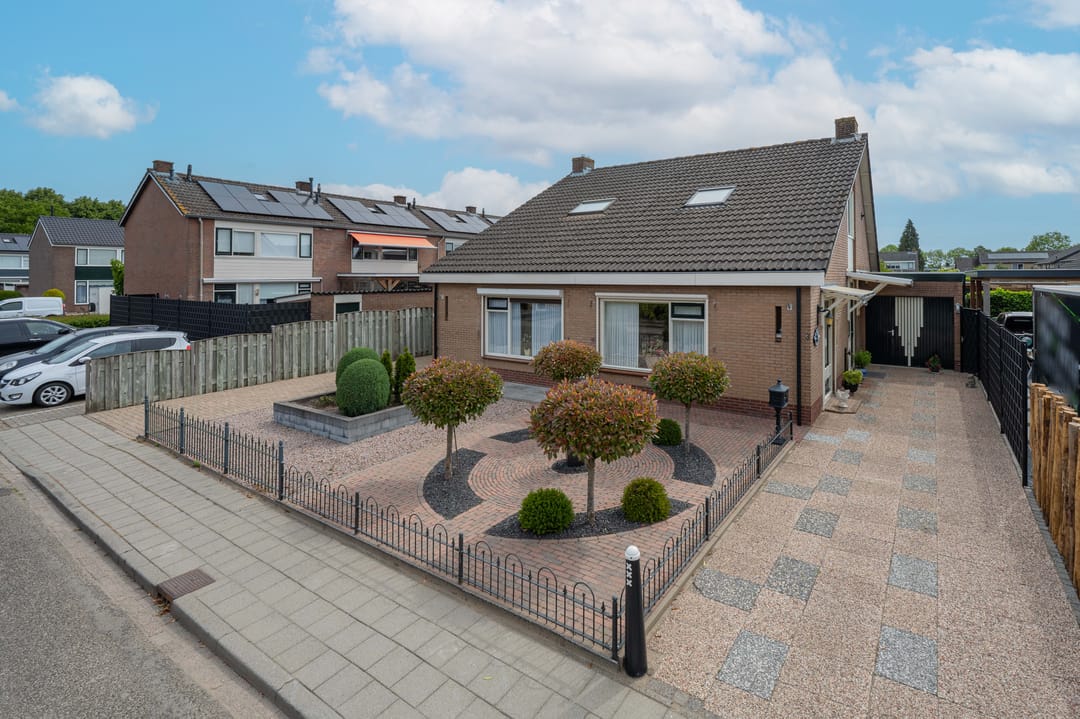 Foto 1 van Korenbloemstraat 3