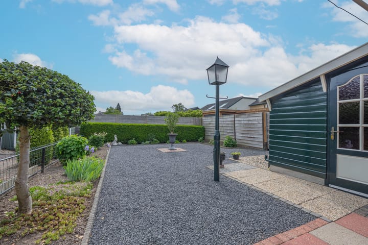 Foto 2 van Korenbloemstraat 3