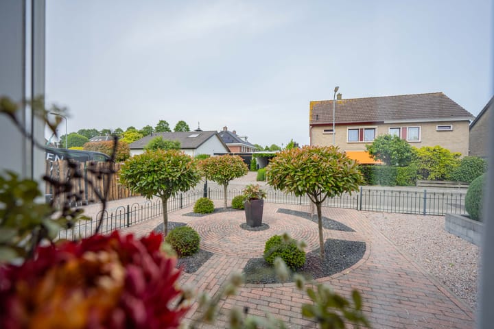 Foto 6 van Korenbloemstraat 3