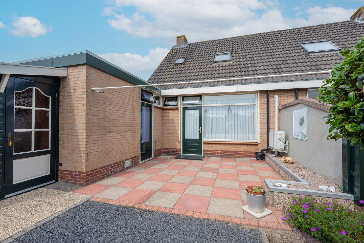 Foto 35 van Korenbloemstraat 3