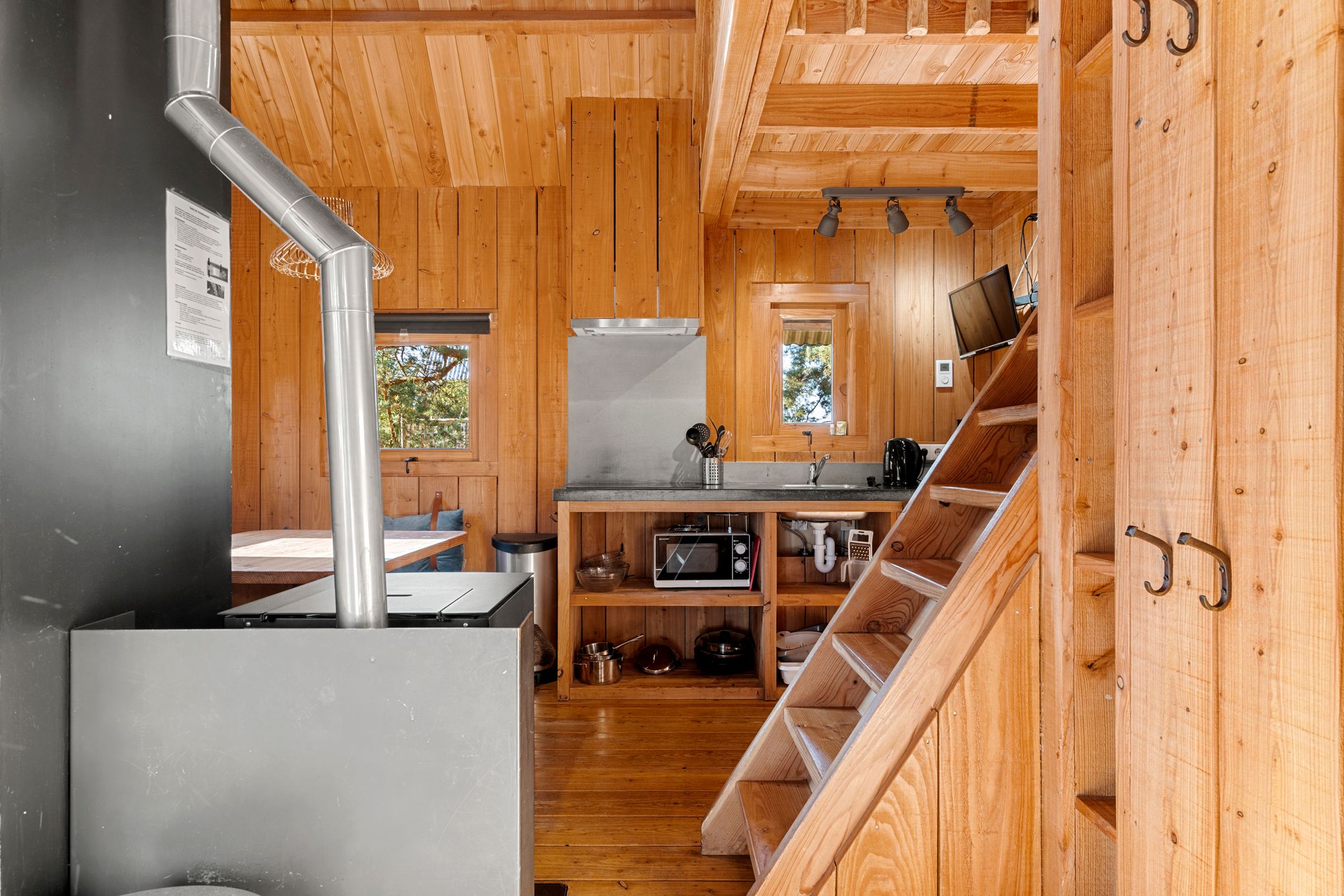 Foto 12 van Arnhemseweg 100-R100