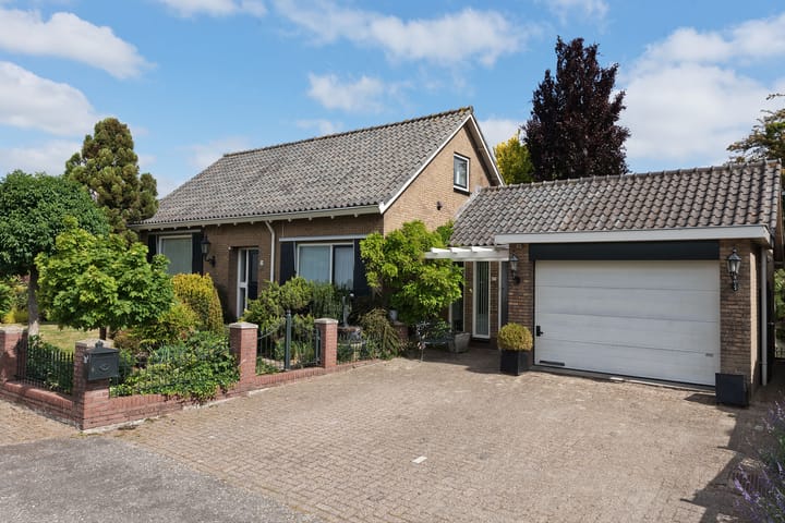 Photo 8 of Bilderdam 29-B