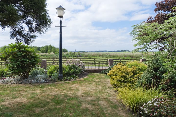 Photo 11 of Bilderdam 29-B