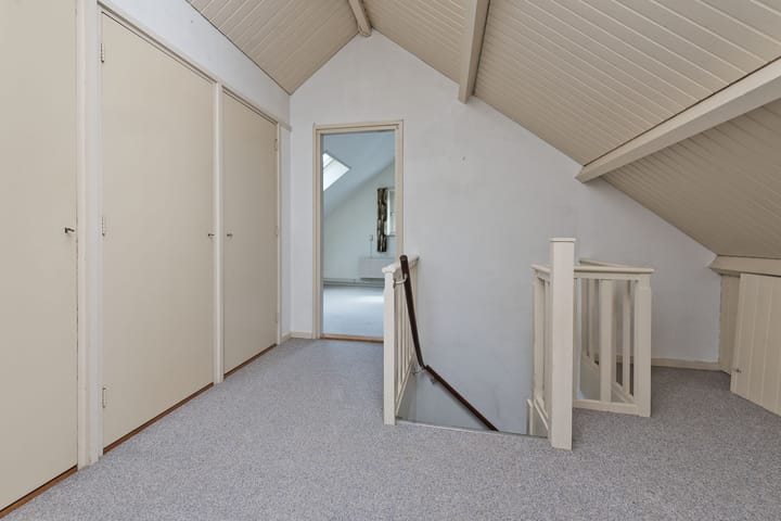 Photo 23 of Bilderdam 29-B