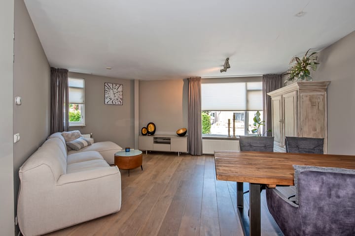 Foto 2 van Charlotte Köhlerstraat 43