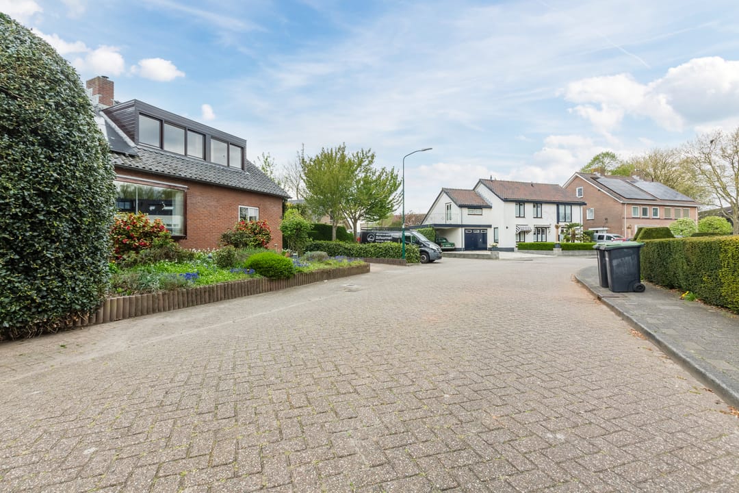 Foto 43 van Straussweg 43