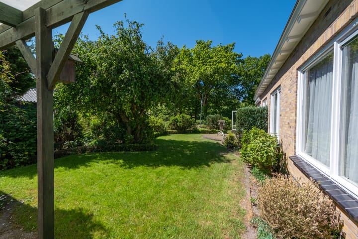 Photo 40 of de Conincklaan 27