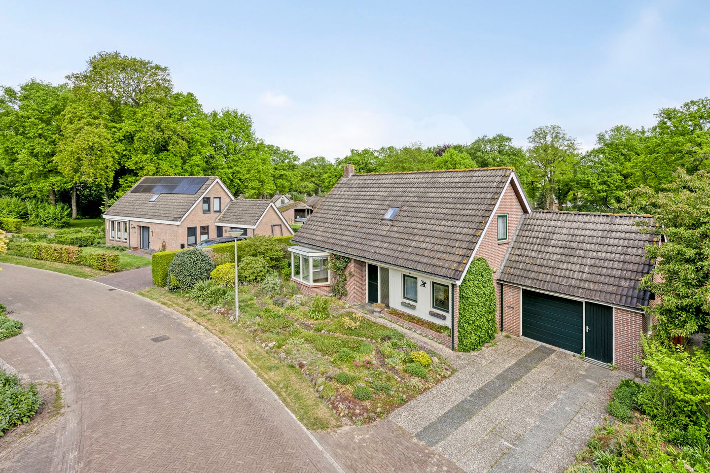 Photo 1 of Van Royenstraat 3