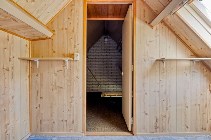 Photo 29 of Van Royenstraat 3