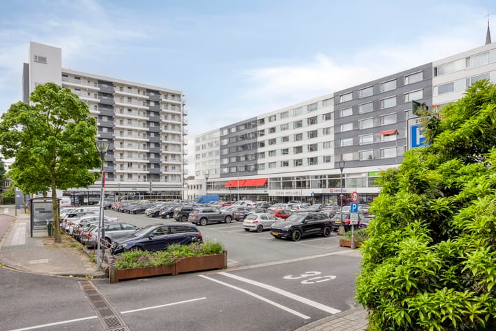 Foto 4 van Den Heuvel 214