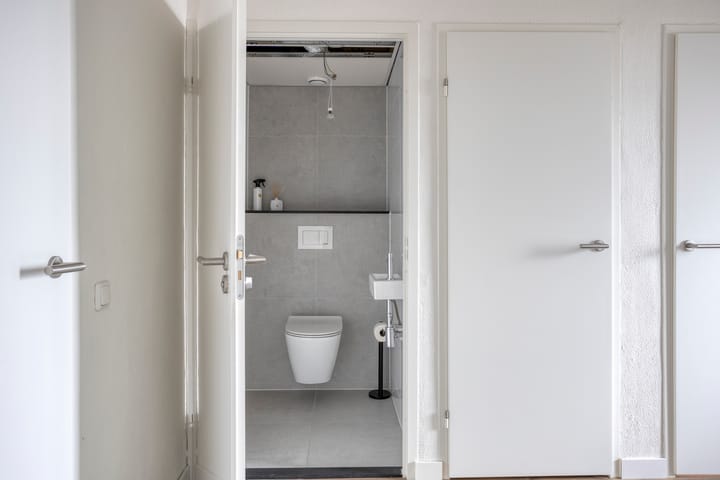 Foto 8 van Den Heuvel 214