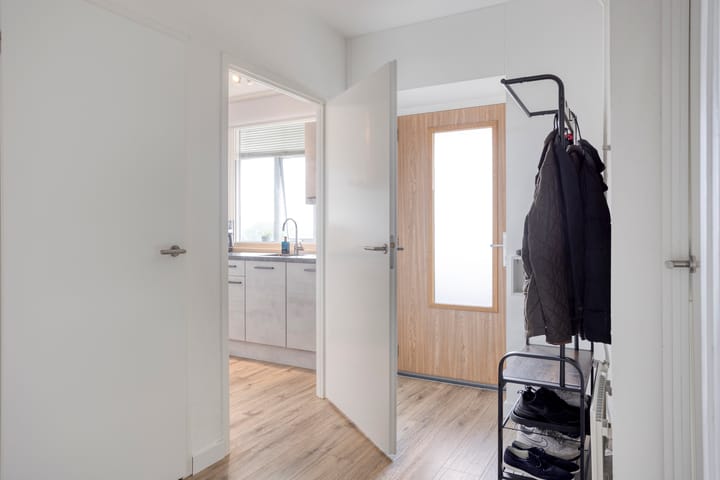 Foto 13 van Den Heuvel 214