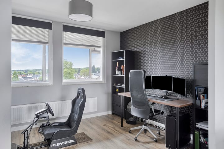 Foto 15 van Den Heuvel 214