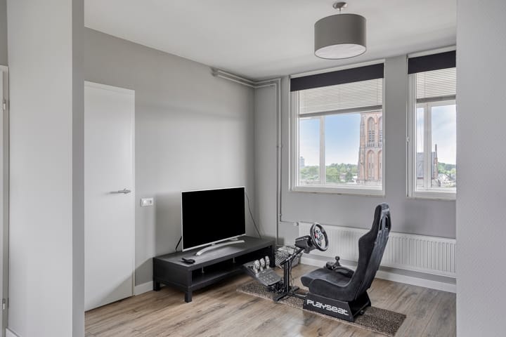 Foto 16 van Den Heuvel 214