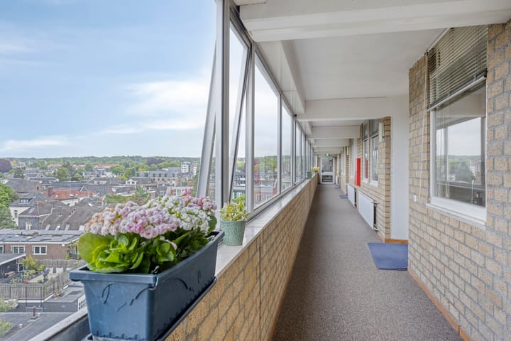 Foto 26 van Den Heuvel 214