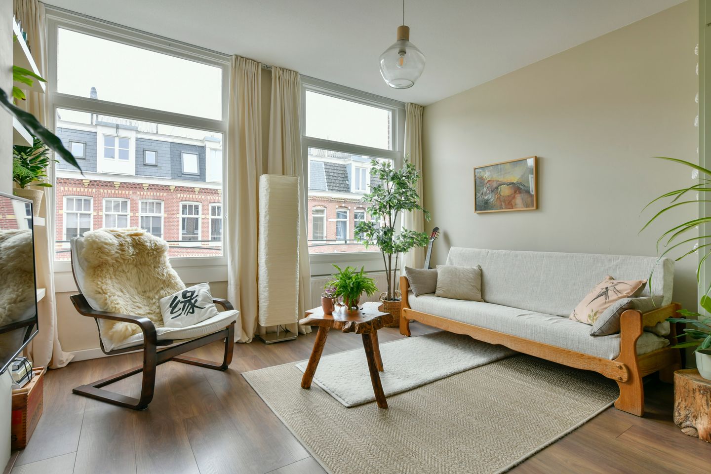 Foto 1 van Van Hogendorpstraat 141-3