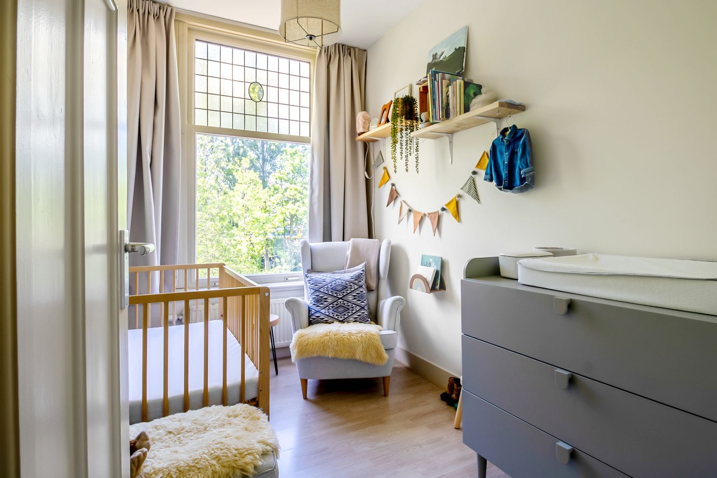 Photo 25 of Essenburgsingel 14-A