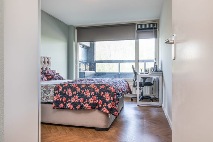 Foto 20 van Osdorpplein 147