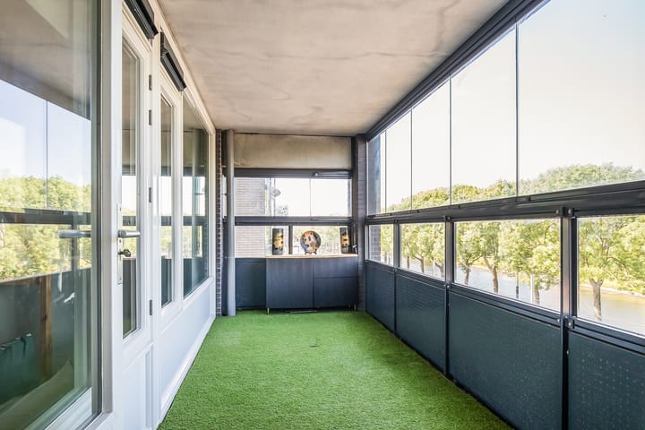 Foto 25 van Osdorpplein 147