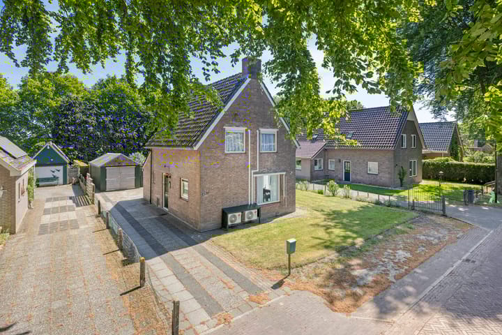 Foto 2 van Rollestraat 8