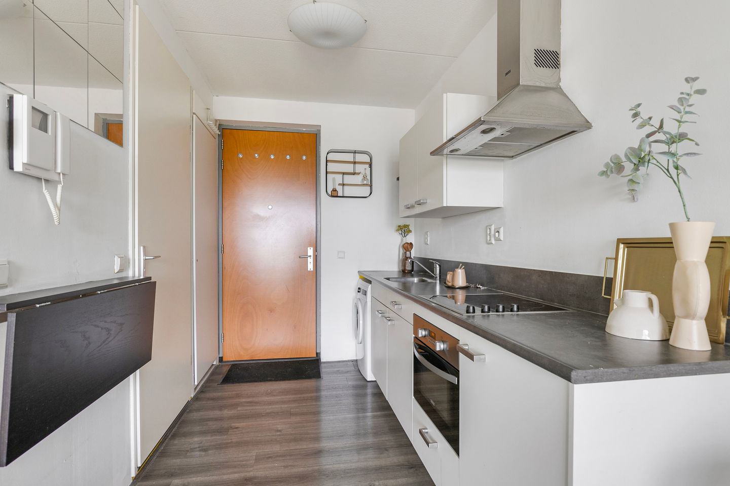 Photo 20 of Welnastraat 307