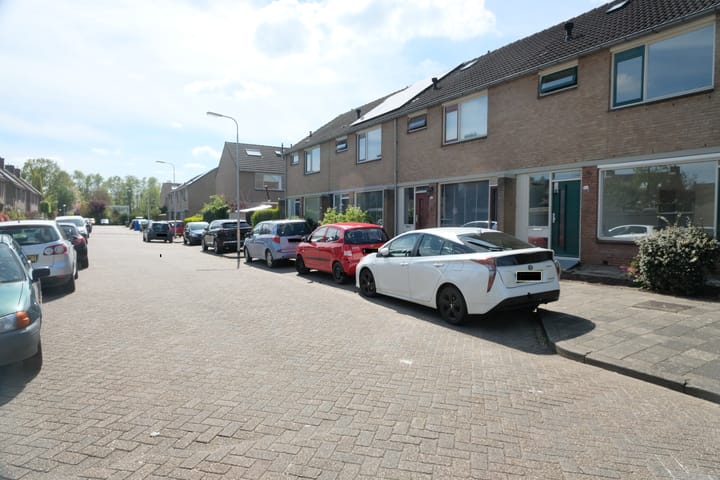 Foto 14 van Sperwerlaan 169