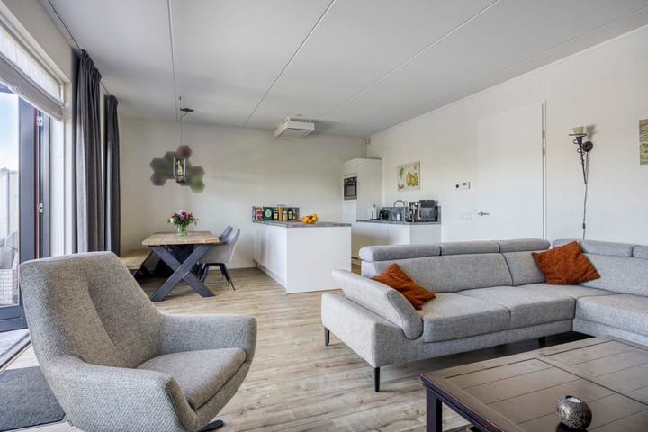 Foto 9 van Isaac Newtonstraat 101