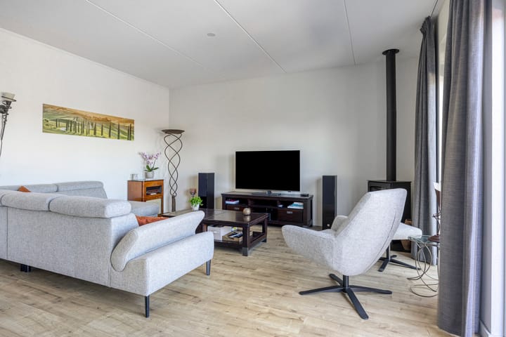 Foto 11 van Isaac Newtonstraat 101