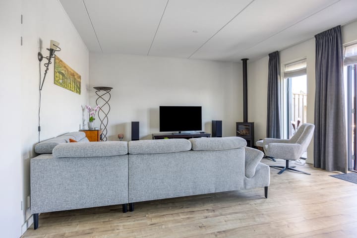 Foto 12 van Isaac Newtonstraat 101