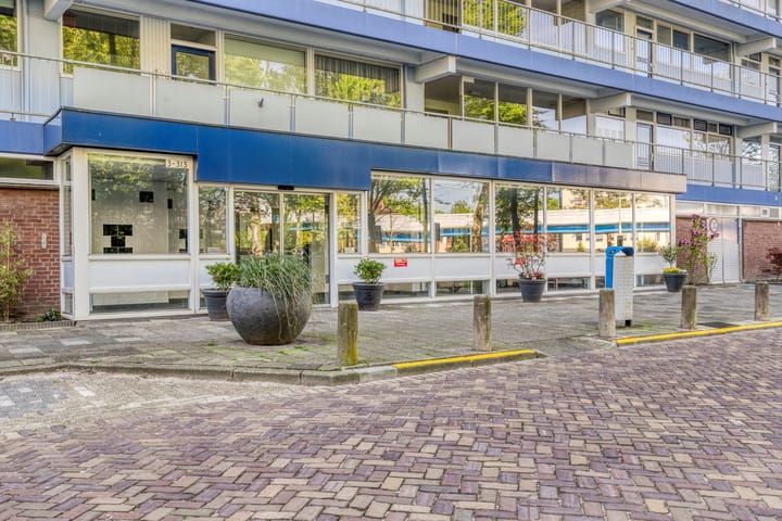 Photo 23 of Frederik van Eedenplaats 57