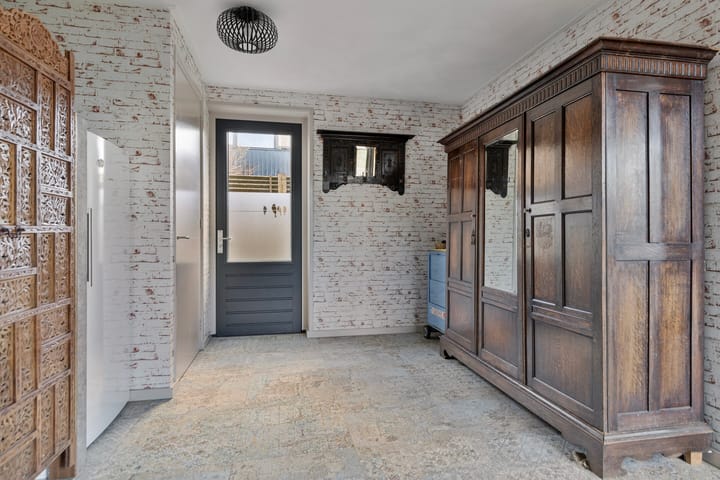 Photo 14 of Tsjerkewâl 27