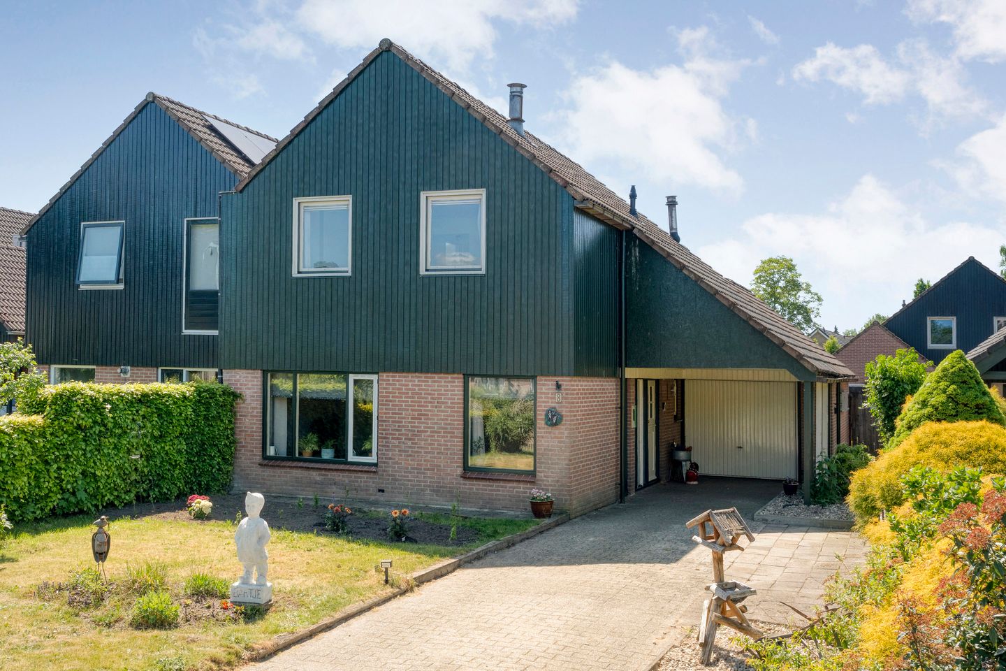 Foto 1 van Biezenstraat 8