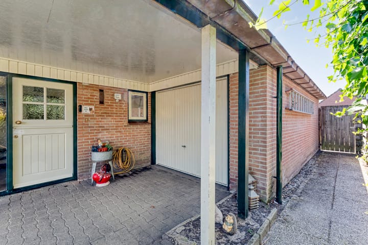 Foto 7 van Biezenstraat 8