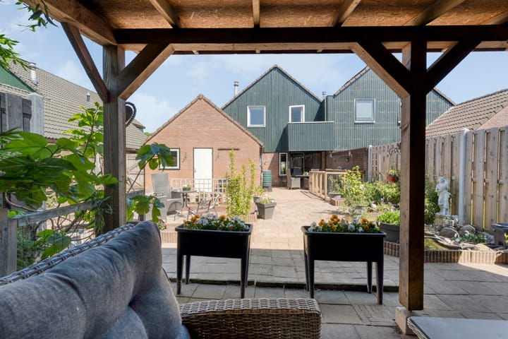 Foto 47 van Biezenstraat 8