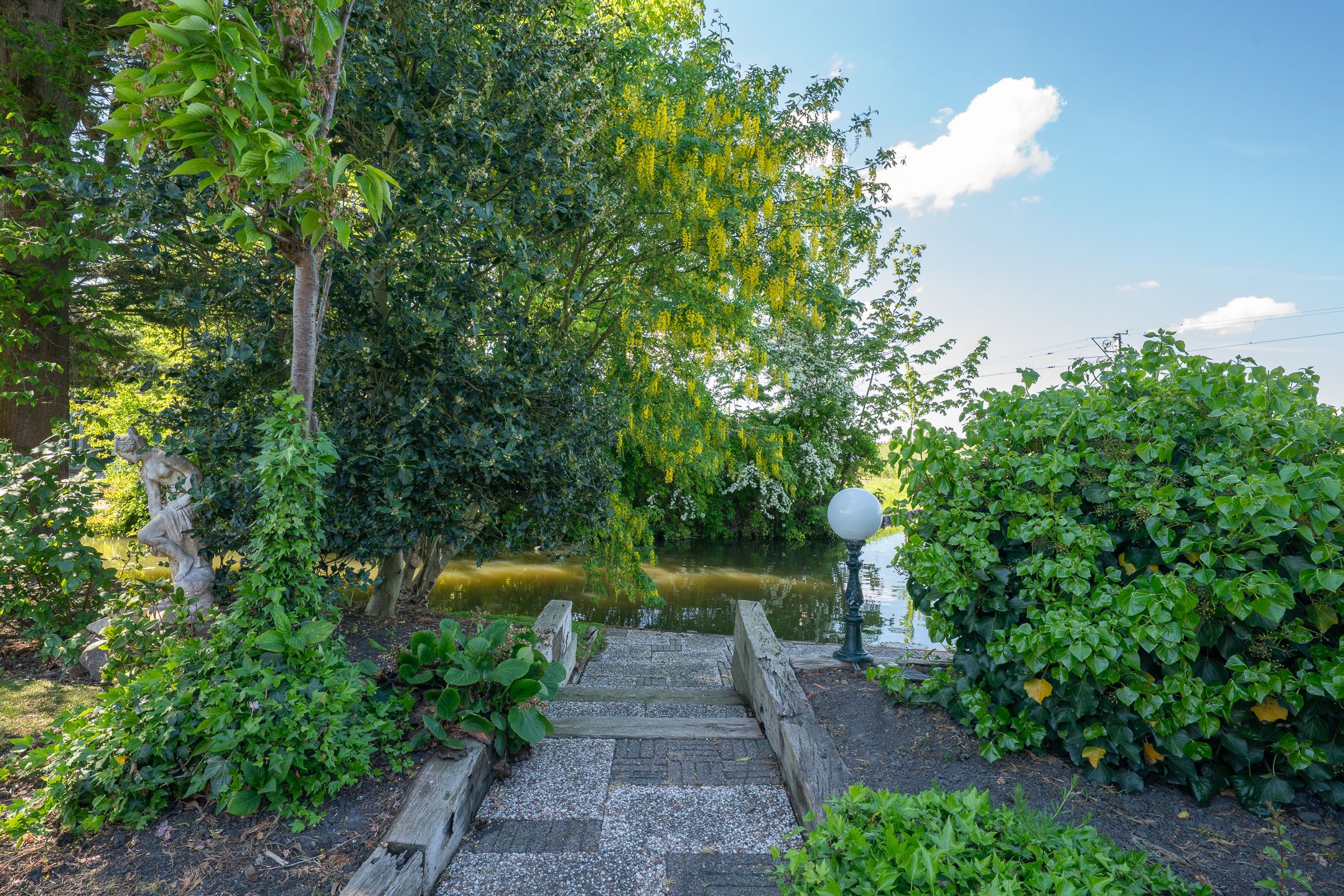 Foto 51 van Dokter Lohmanstraat 1