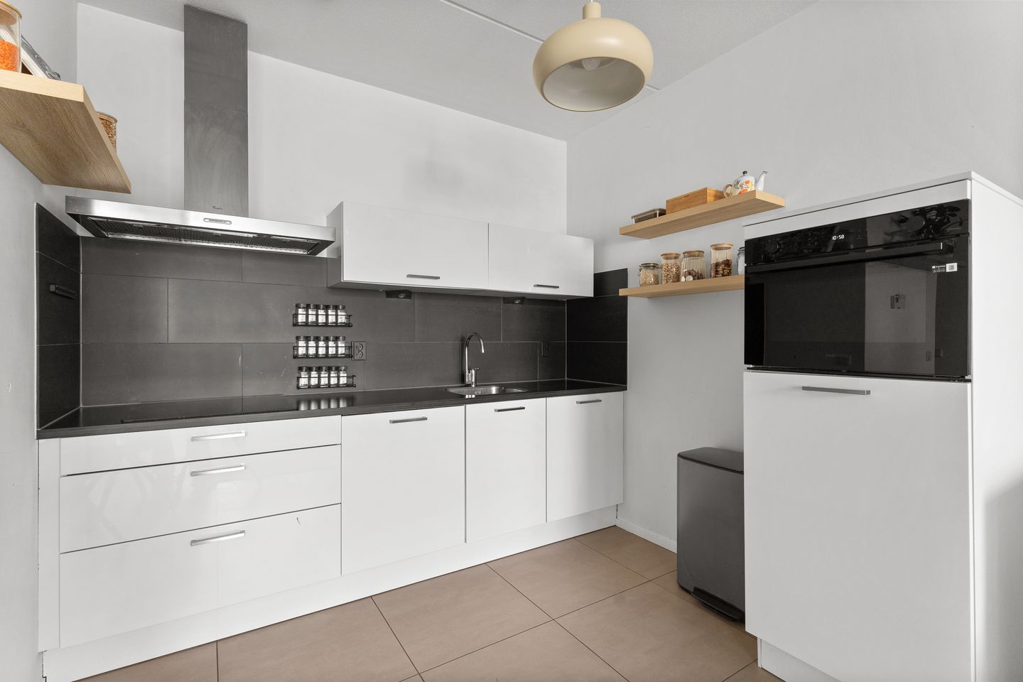 Foto 10 van Polluxstraat 31