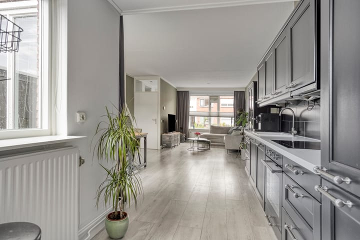 Photo 17 of Ypkemeulestraat 60