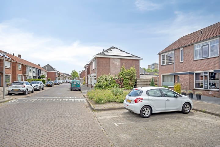 Photo 32 of Ypkemeulestraat 60