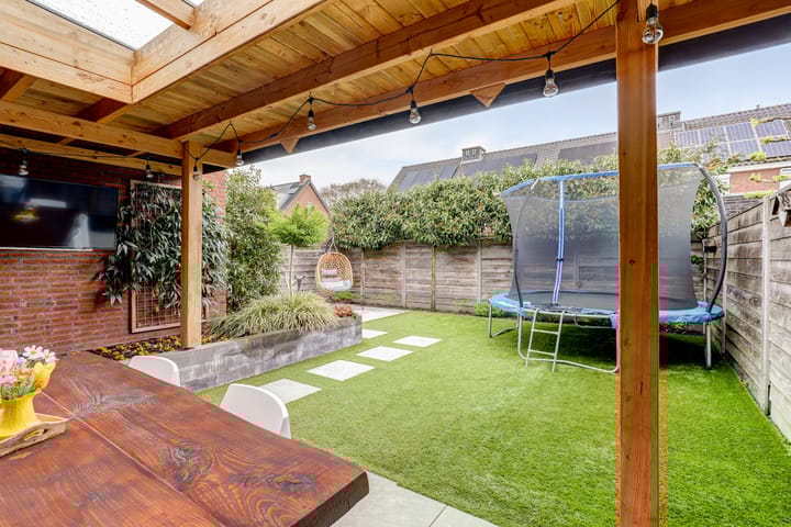 Foto 26 van Haviklaan 46