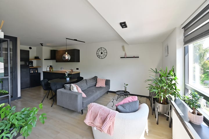 Photo 6 of De Genestetlaan 3