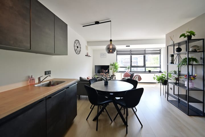 Photo 7 of De Genestetlaan 3