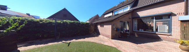 Achtertuin