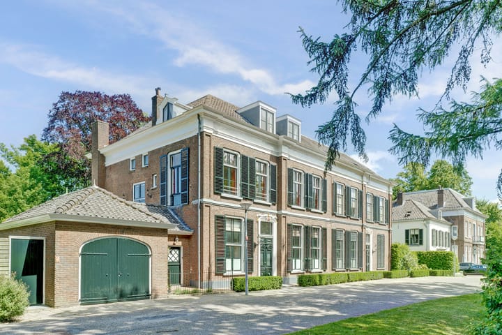 Foto 1 van Burgemeester Flugi van Aspermontlaan 8