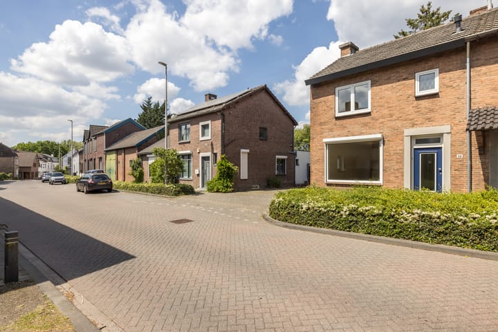 Foto 24 van Sint Barbarastraat 98