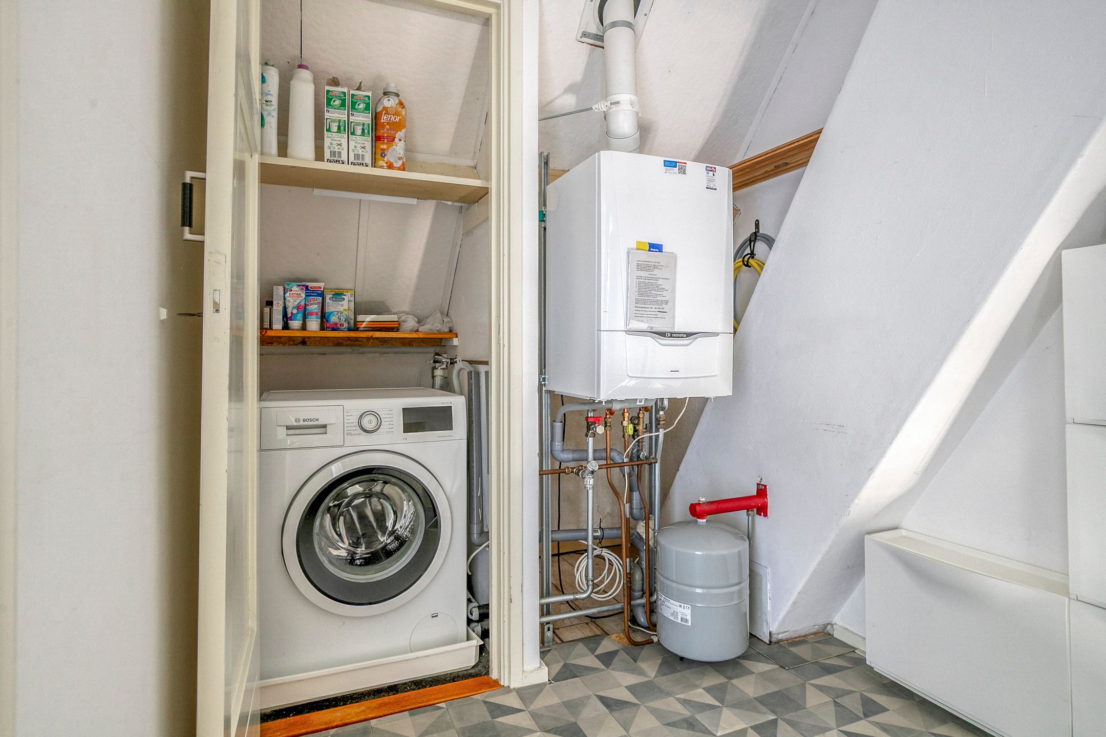 Foto 27 van Burgemeester Van Hasseltstraat 60