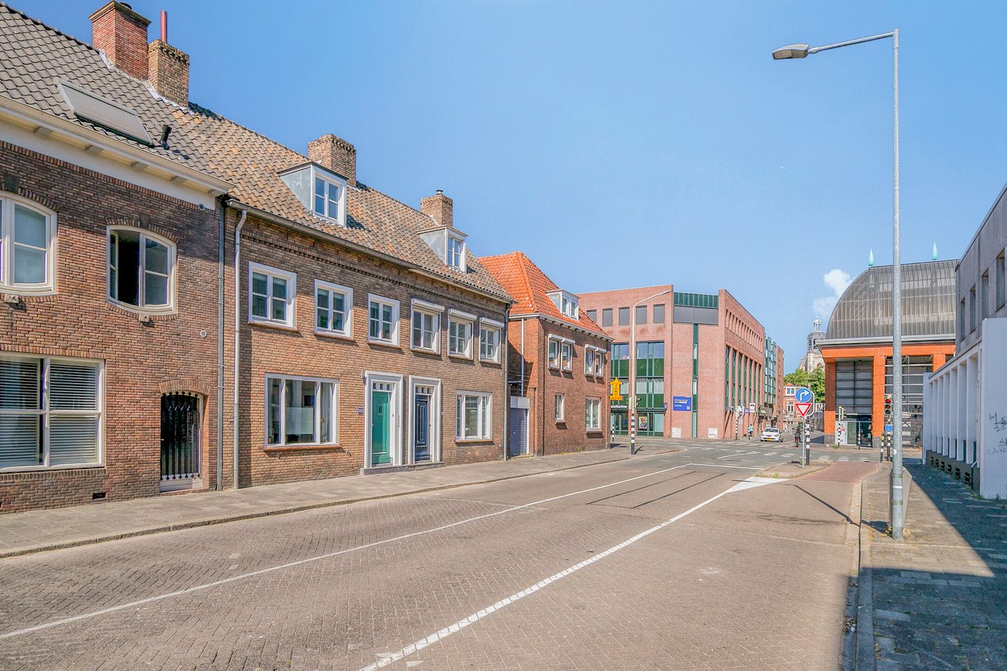 Foto 44 van Burgemeester Van Hasseltstraat 60