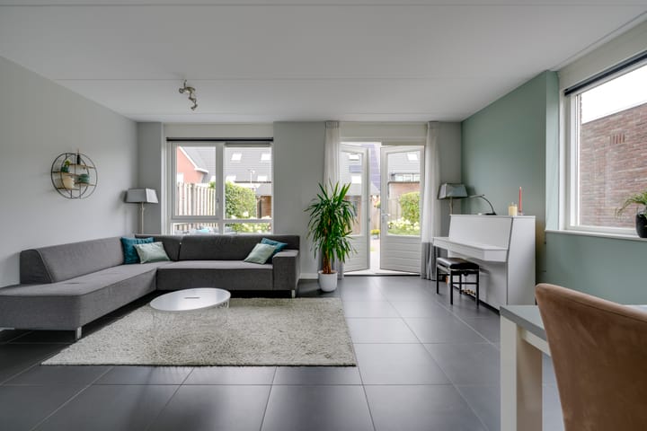 Foto 10 van Meidoorn 8