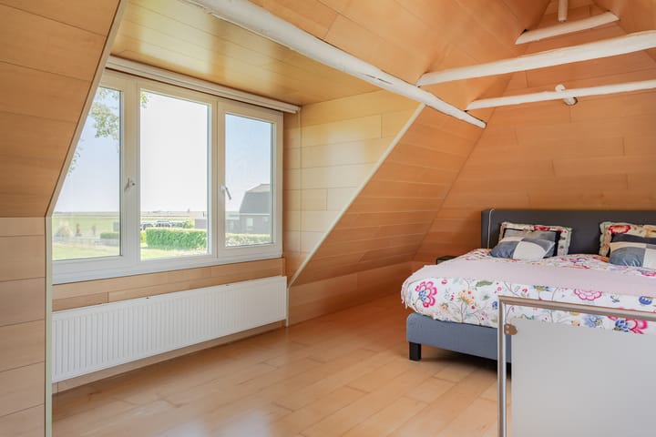 Foto 15 van Warder 13