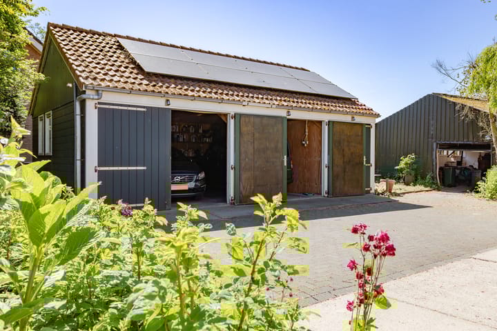 Foto 17 van Warder 13