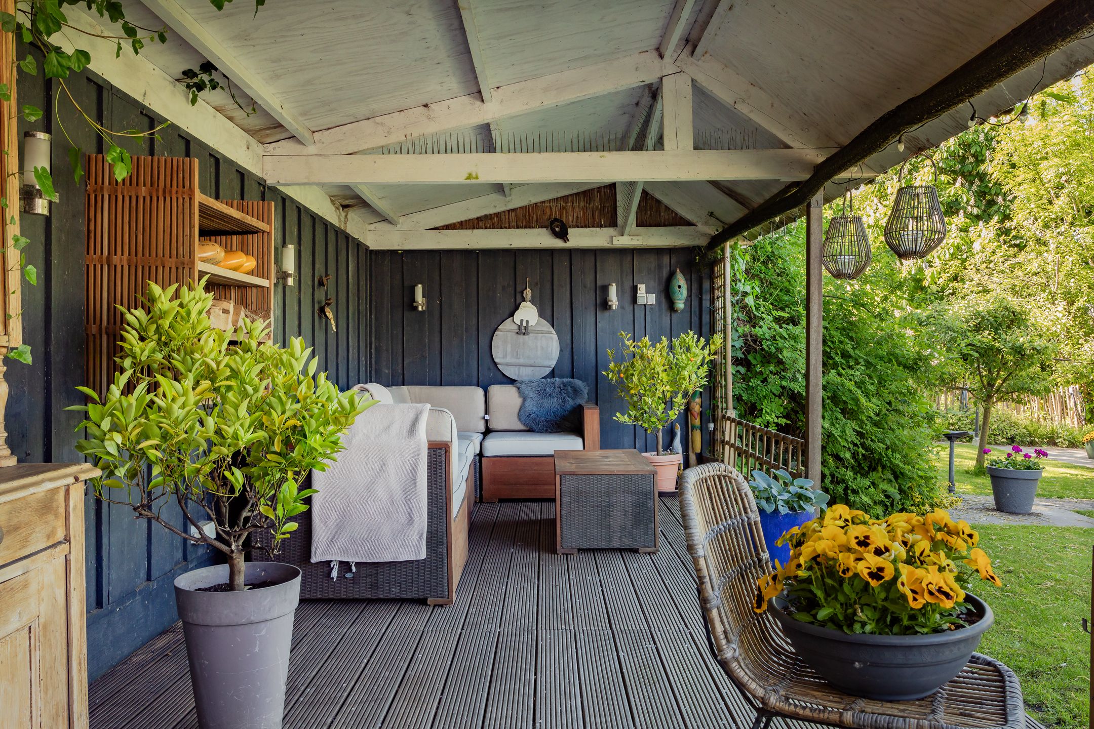 Photo 27 of Warder 13